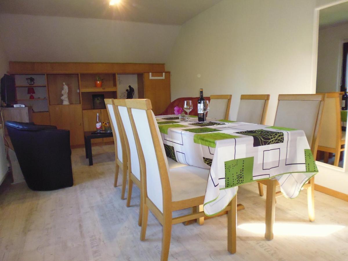 Eifel Lodge Butgenbach Ngoại thất bức ảnh